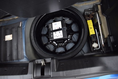 2003 Mercedes-Benz SLK 320 Te koop (foto 47 van 103)