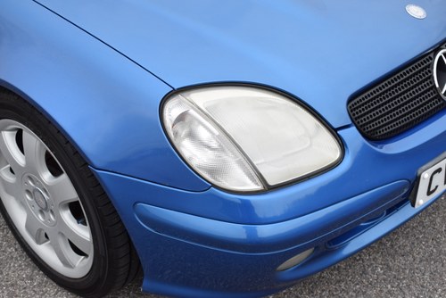 2003 Mercedes-Benz SLK 320 Te koop (foto 53 van 103)