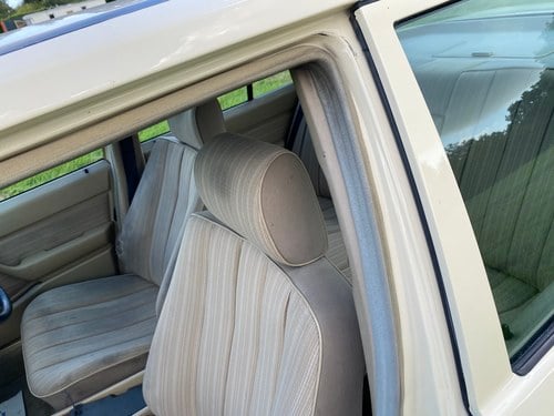 1988 Mercedes-Benz 200D In vendita (immagine 102 di 233)