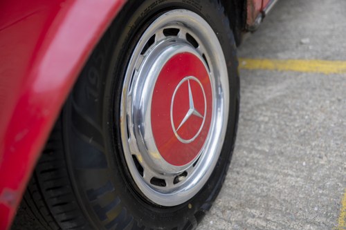 NO RESERVE - 1984 Mercedes-Benz 200T (W123) For Sale (picture 60 of 163)