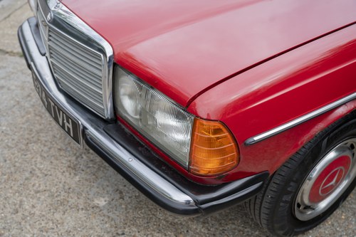 NO RESERVE - 1984 Mercedes-Benz 200T (W123) For Sale (picture 95 of 163)