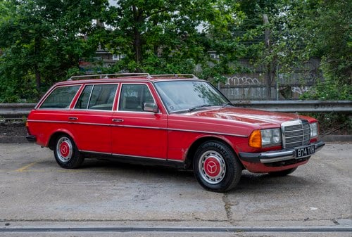 NO RESERVE - 1984 Mercedes-Benz 200T (W123) For Sale (picture 7 of 163)