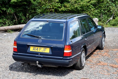 NO RESERVE - 1992 Mercedes-Benz 200TE estate zum Verkauf (Bild 16 von 187)