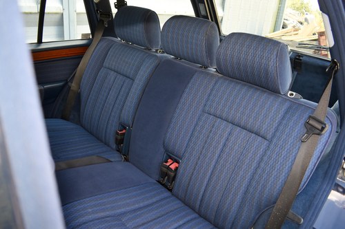 NO RESERVE - 1992 Mercedes-Benz 200TE estate zum Verkauf (Bild 40 von 187)