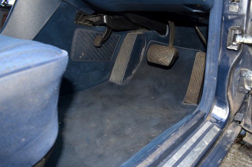 NO RESERVE - 1992 Mercedes-Benz 200TE estate zum Verkauf (Bild 50 von 187)