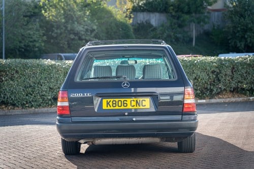 1992 Mercedes-Benz 200te For Sale (picture 8 of 156)