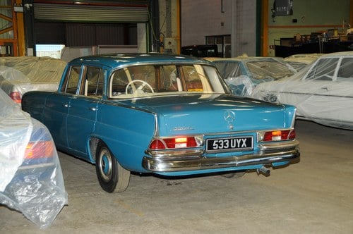 1962 Mercedes-Benz 220 SE Fintail For Sale (picture 10 of 79)
