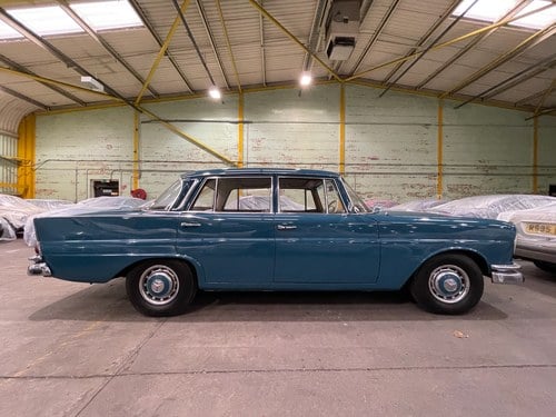 1962 Mercedes-Benz 220 SE Fintail For Sale (picture 1 of 79)