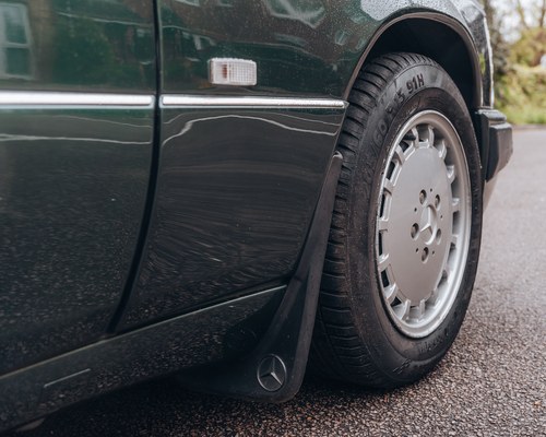 NO RESERVE - 1993 Mercedes-Benz 220CE Auto (W124) zum Verkauf (Bild 100 von 153)