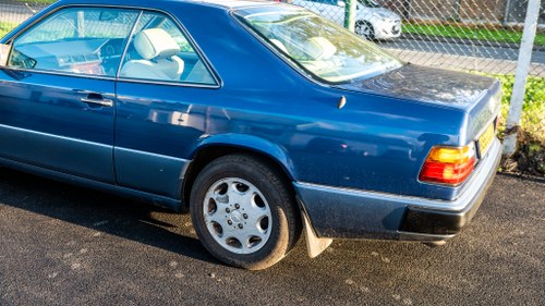 1993 Mercedes-Benz 220CE For Sale (picture 77 of 184)