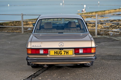 1984 Mercedes 230E W123 In vendita (immagine 6 di 170)