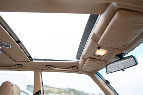 1984 Mercedes 230E W123 In vendita (immagine 71 di 170)