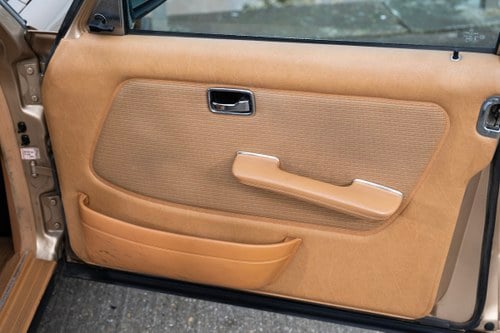 1984 Mercedes 230E W123 In vendita (immagine 57 di 170)