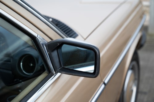 1984 Mercedes 230E W123 In vendita (immagine 119 di 170)