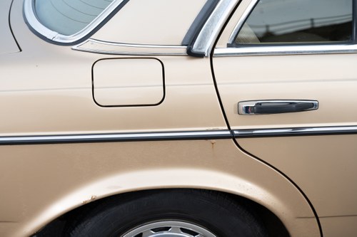 1984 Mercedes 230E W123 In vendita (immagine 113 di 170)