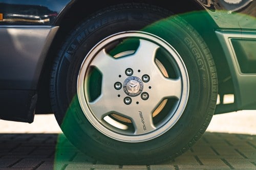 1990 Mercedes-Benz 230 E In vendita (immagine 10 di 66)