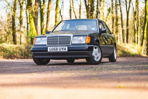 1990 Mercedes-Benz 230 E In vendita (immagine 2 di 66)