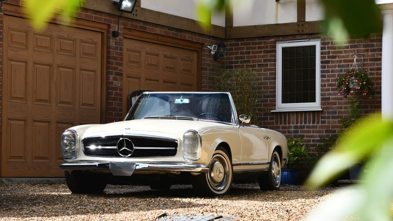 1964 Mercedes-Benz 230 SL ‘Pagoda’ For Sale (picture 1 of 204)