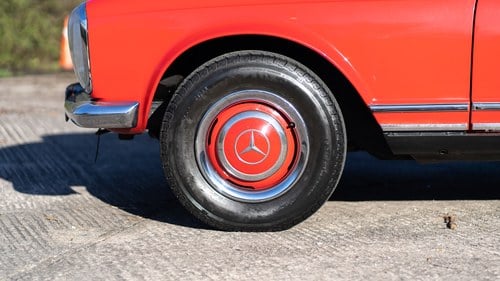 1965 Mercedes-Benz 230 SL Pagoda For Sale (picture 43 of 235)