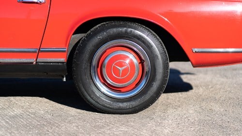 1965 Mercedes-Benz 230 SL Pagoda For Sale (picture 44 of 235)
