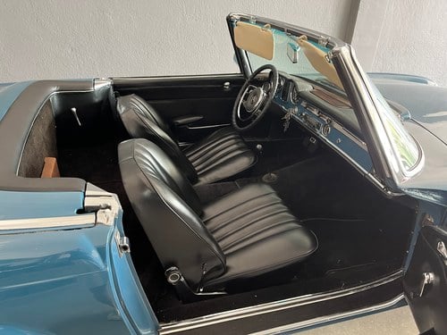 1964 Mercedes 230 SL (LHD) à vendre (picture 32 of 74)