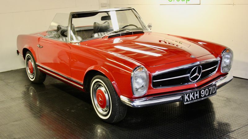 1966 Mercedes-Benz 230 SL Pagoda For Sale (picture 1 of 144)