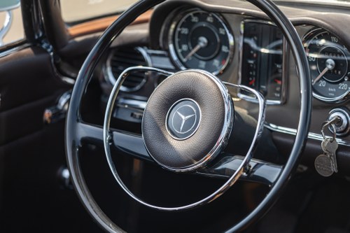 1966 Mercedes-Benz 230 SL (Pagoda) In vendita (immagine 39 di 97)