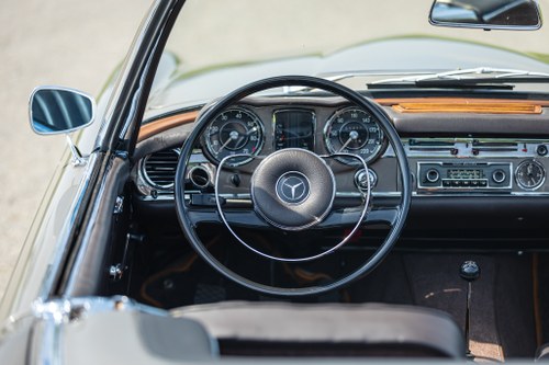 1966 Mercedes-Benz 230 SL (Pagoda) In vendita (immagine 41 di 97)