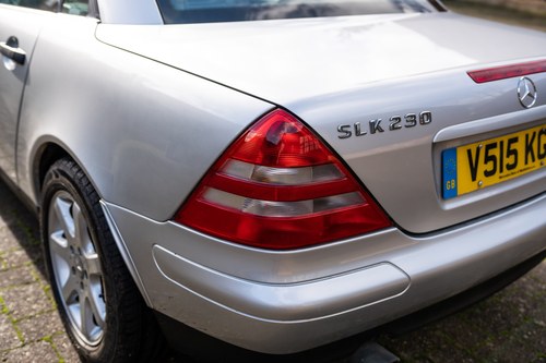 NO RESERVE - 1999 Mercedes-Benz SLK 230 Kompressor zum Verkauf (Bild 77 von 159)