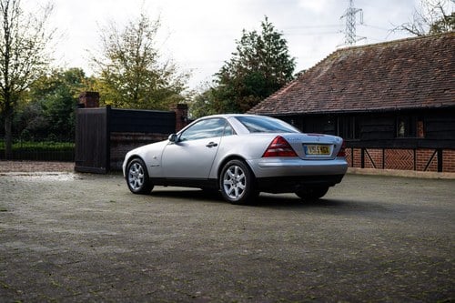 NO RESERVE - 1999 Mercedes-Benz SLK 230 Kompressor zum Verkauf (Bild 21 von 159)