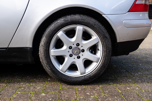 NO RESERVE - 1999 Mercedes-Benz SLK 230 Kompressor zum Verkauf (Bild 29 von 159)