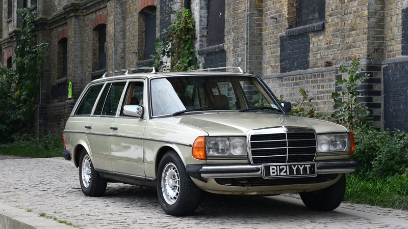 1985 Mercedes-Benz 230 TE In vendita (immagine 1 di 174)