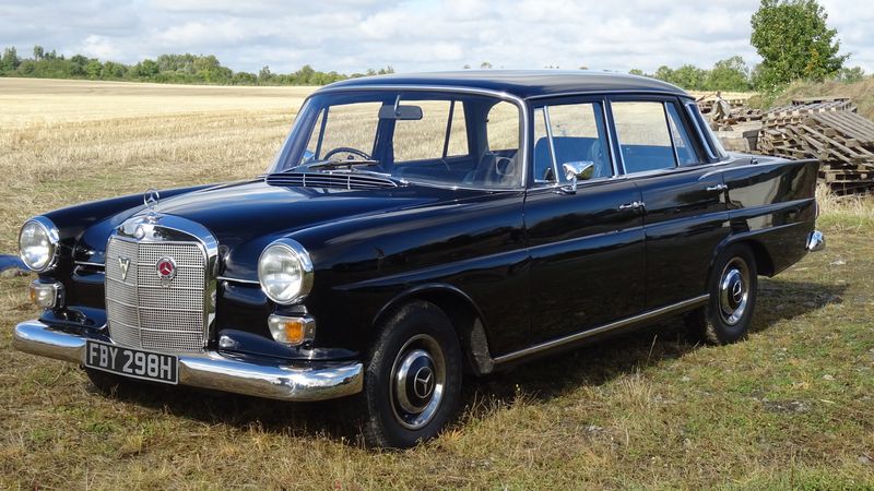 1966 Mercedes-Benz 230 &#039;Fintail&#039; (W110) For Sale (picture 1 of 217)