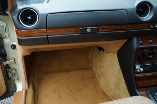 1986 Mercedes-Benz 230CE Auto For Sale (picture 66 of 168)