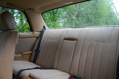 1986 Mercedes-Benz 230CE Auto For Sale (picture 36 of 168)