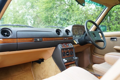 1986 Mercedes-Benz 230CE Auto For Sale (picture 60 of 168)