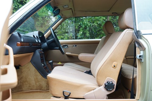 1986 Mercedes-Benz 230CE Auto For Sale (picture 37 of 168)