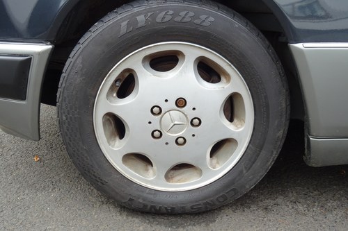 1992 Mercedes-Benz 230CE En venta (imagen 20 de 145)