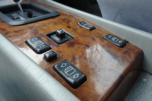 1992 Mercedes-Benz 230CE En venta (imagen 46 de 145)