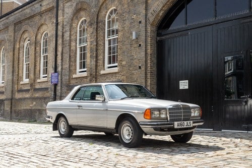 1984 Mercedes-Benz 230CE In vendita (immagine 7 di 208)