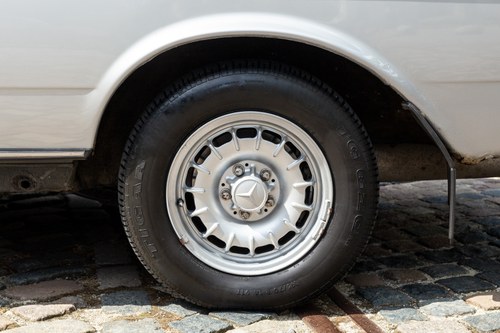 1984 Mercedes-Benz 230CE In vendita (immagine 36 di 208)