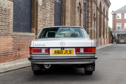 1984 Mercedes-Benz 230CE In vendita (immagine 32 di 208)