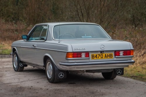 1984 Mercedes-Benz 230CE Auto à vendre (picture 3 of 84)