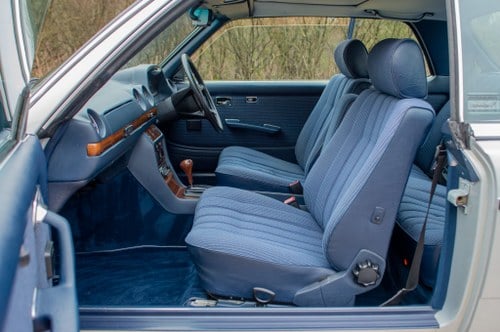 1984 Mercedes-Benz 230CE Auto à vendre (picture 16 of 84)