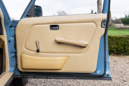 1981 Mercedes-Benz 230E (W123) For Sale (picture 31 of 164)