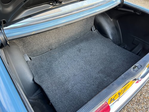 1981 Mercedes-Benz 230E (W123) For Sale (picture 107 of 164)