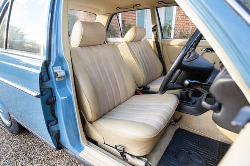 1981 Mercedes-Benz 230E (W123) For Sale (picture 68 of 164)