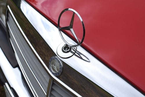 1984 Mercedes 230E (W123) For Sale (picture 85 of 152)