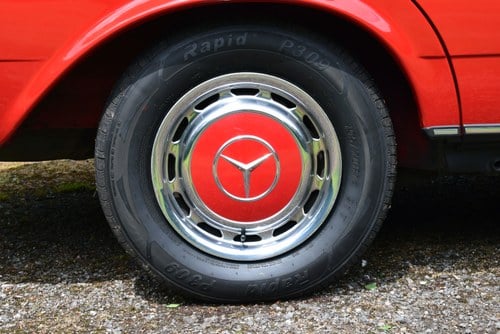 1984 Mercedes 230E (W123) For Sale (picture 23 of 152)