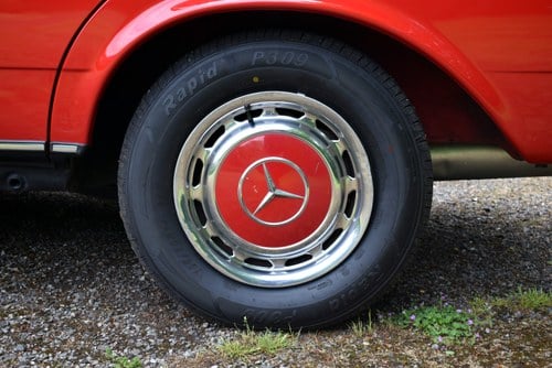 1984 Mercedes 230E (W123) For Sale (picture 22 of 152)